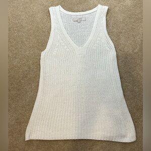 Women's LOFT Cream Knit V-Neck Sleeveless Top